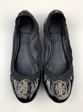 Tory Burch Caroline Ballet Flats Black Patent Leather Shoes Logo Emblem Womens 8